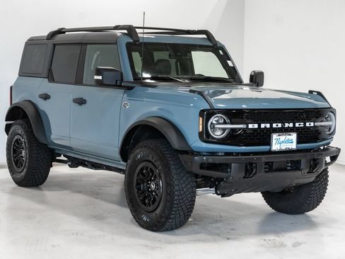 Used 2022 Ford Bronco Wildtrak AWD/4WD image 7
