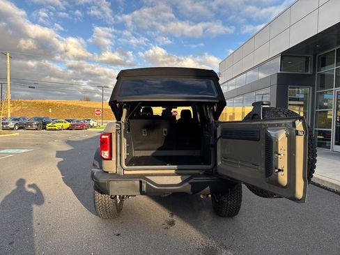 New 2025 Ford Bronco Big Bend w/ Black Diamond Package image 7