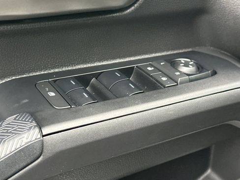 Used 2024 Toyota Tacoma TRD Sport image 13