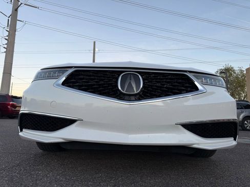 Used 2020 Acura TLX image 39