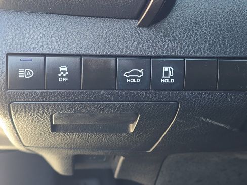 Certified 2022 Toyota Camry LE w/ Audio Upgrade Package image 25