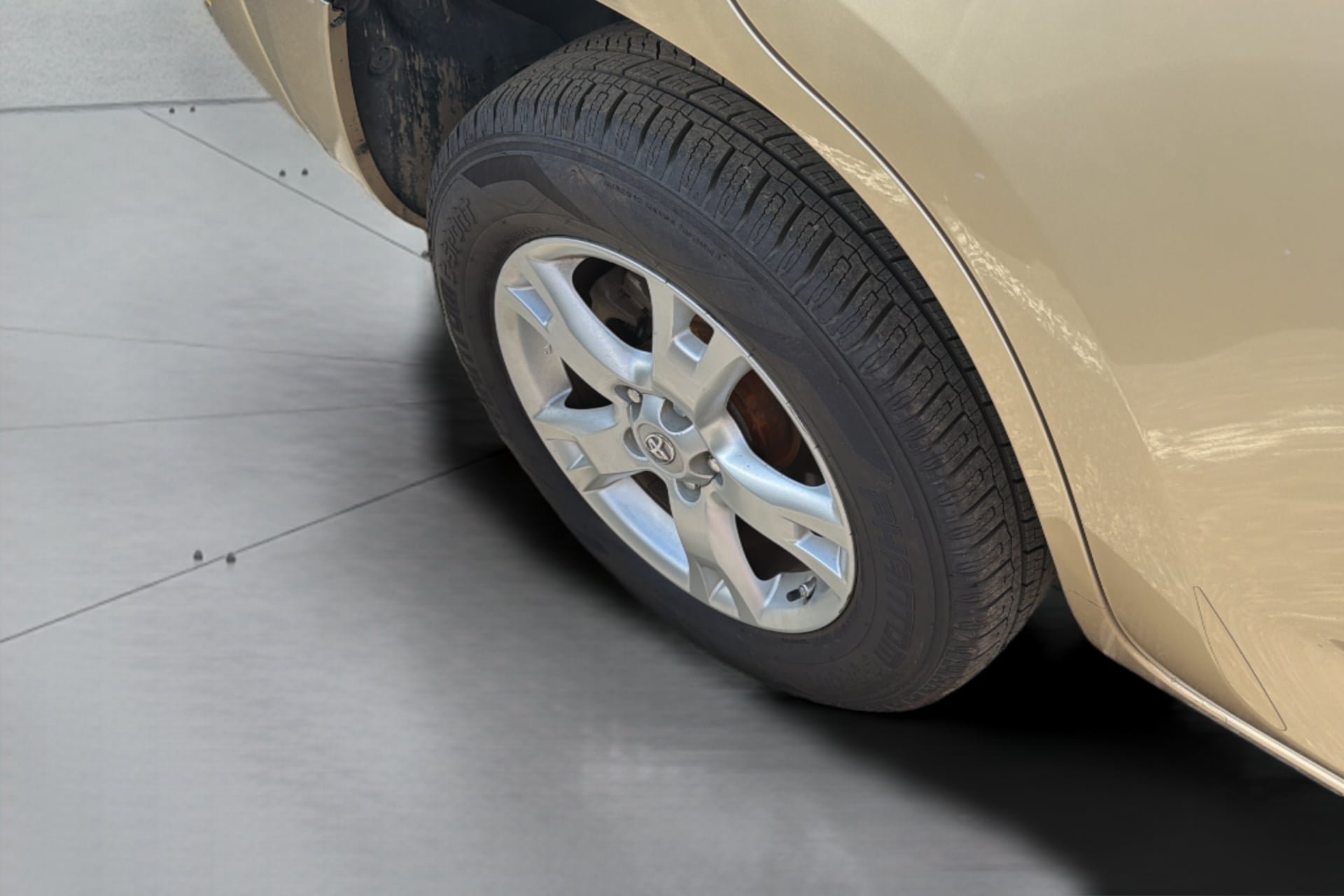 Used 2009 Toyota RAV4 2WD V6 image 12