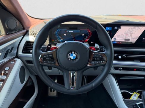 Used 2023 BMW XM AWD/4WD image 15