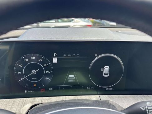 Used 2024 Kia Telluride SX Prestige w/ Towing Package AWD/4WD image 29