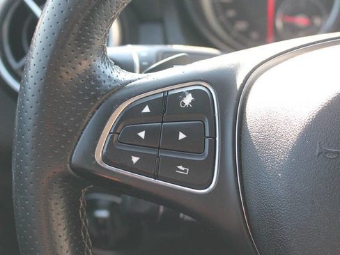 Used 2018 Mercedes-Benz CLA 250 4MATIC image 28