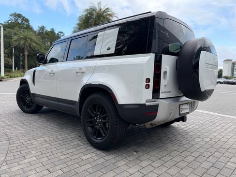 Used 2024 Land Rover Defender 110 S AWD/4WD image 2