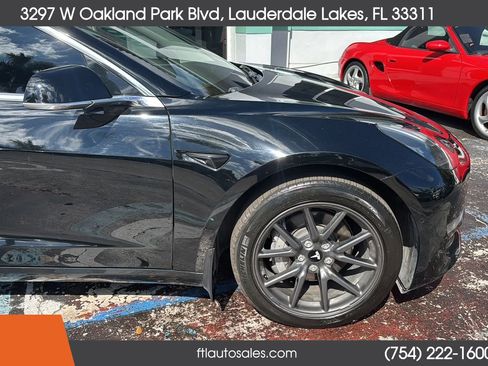 Used 2019 Tesla Model 3 Long Range image 13