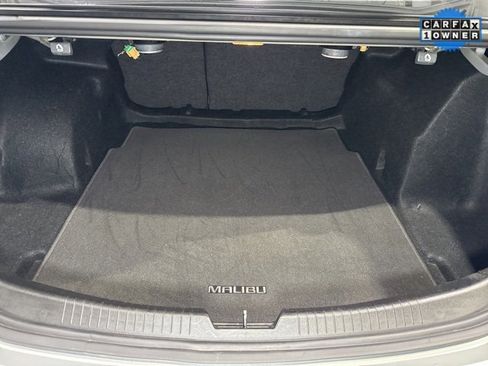 Used 2018 Chevrolet Malibu Premier image 24