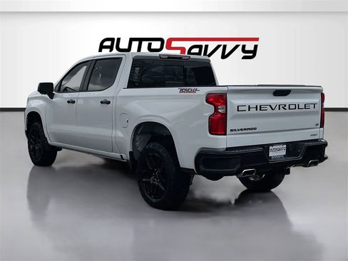 Used 2024 Chevrolet Silverado 1500 LT Trail Boss w/ Convenience Package II image 5