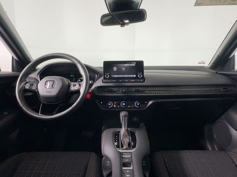 Used 2024 Honda HR-V Sport image 12