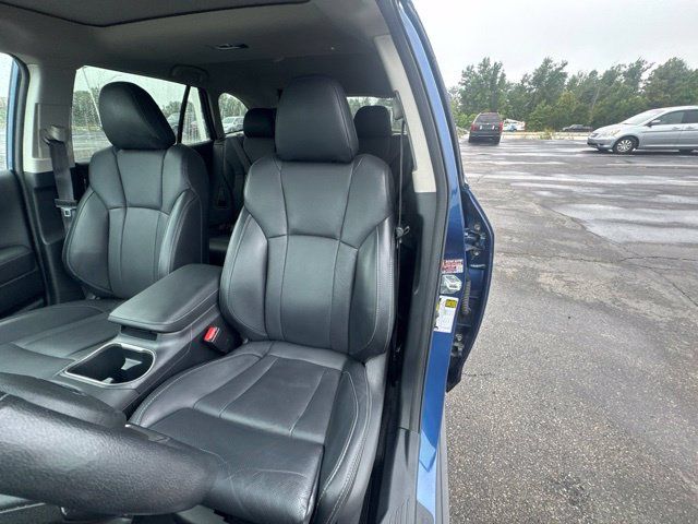 Used 2022 Subaru Outback Limited XT w/ Popular Package #2 AWD/4WD image 9