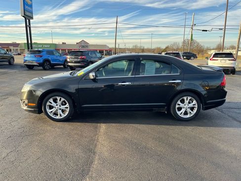 Used 2012 Ford Fusion SE image 2