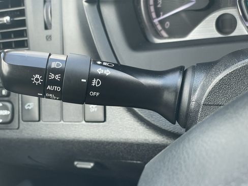 Used 2013 Toyota Venza XLE AWD/4WD image 18