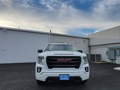 Used 2020 GMC Sierra 1500 Elevation w/ Elevation Value Package image 8