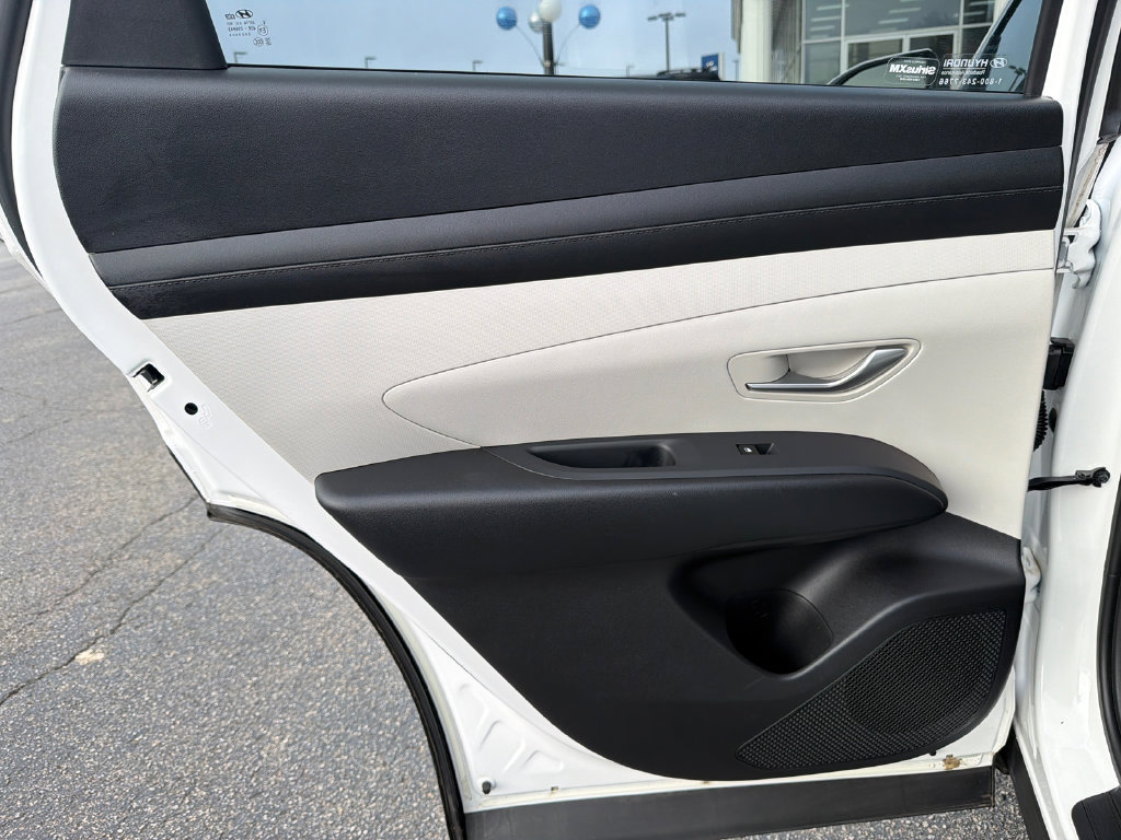 Used 2025 Hyundai Tucson SEL FWD image 22