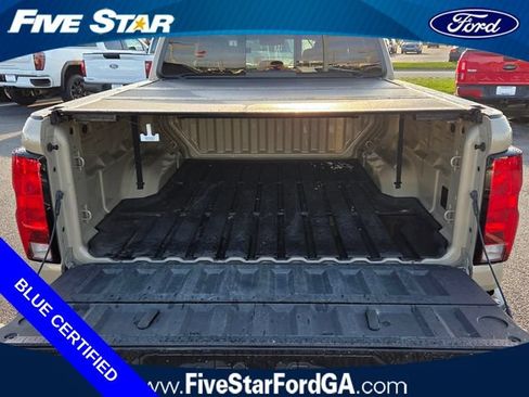 Used 2024 Chevrolet Colorado Trail Boss w/ Technology Package AWD/4WD image 7