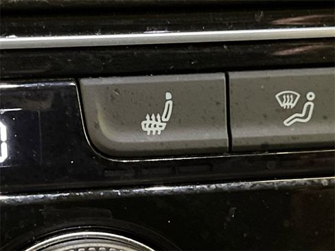 Certified 2023 Volkswagen Atlas SE image 27