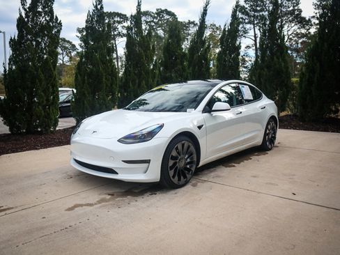 Used 2023 Tesla Model 3 Performance image 6
