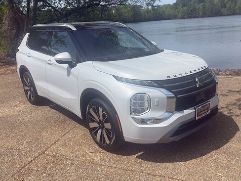 New 2026 Mitsubishi Outlander SEL AWD/4WD image 2