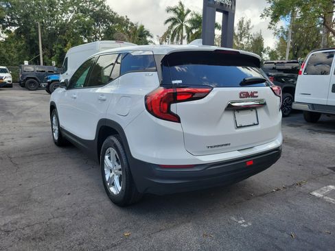 Used 2020 GMC Terrain SLE image 7