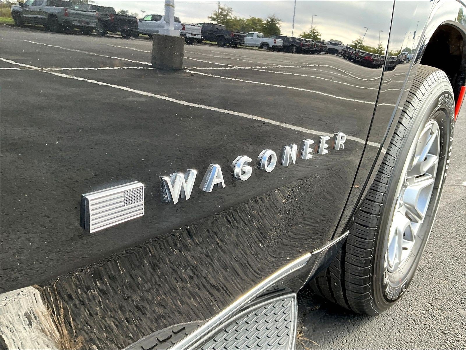 Used 2024 Jeep Wagoneer 4WD image 24