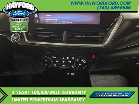 Used 2024 Chevrolet Trax ACTIV w/ Sunroof Package FWD image 18