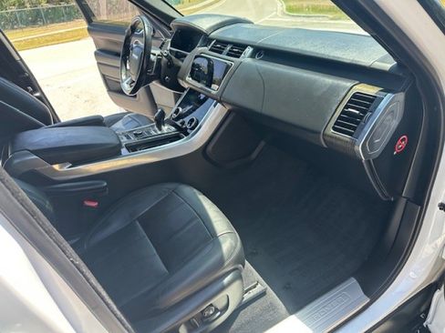 Used 2018 Land Rover Range Rover Sport Supercharged image 15