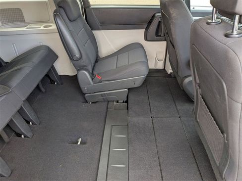 Used 2010 Dodge Grand Caravan SE w/ SE Plus Group image 47