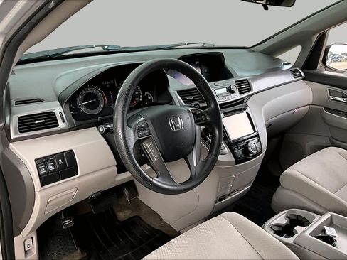 Used 2014 Honda Odyssey EX image 17