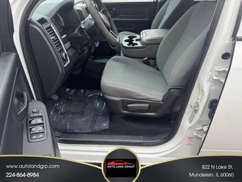 Used 2018 RAM 2500 Tradesman w/ Chrome Appearance Group image 12