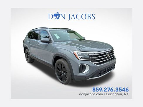 New 2026 Volkswagen Atlas SE AWD/4WD image 1