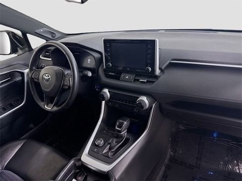 Certified 2019 Toyota RAV4 XSE image 30