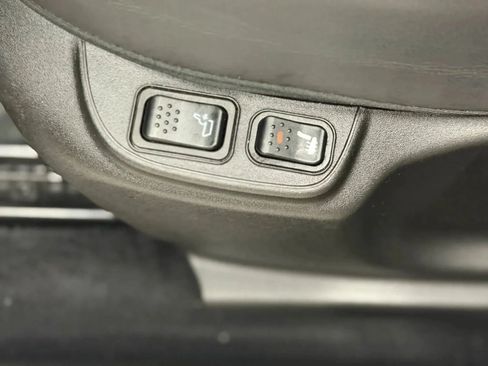 Used 2018 FIAT 500L Lounge FWD image 23