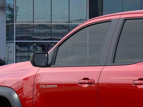 New 2026 Chevrolet Colorado ZR2 image 22