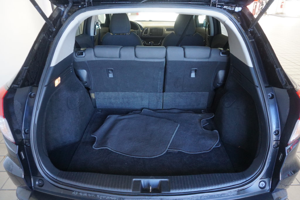 Used 2020 Honda HR-V EX image 16