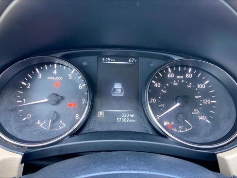 Used 2017 Nissan Rogue S FWD image 26