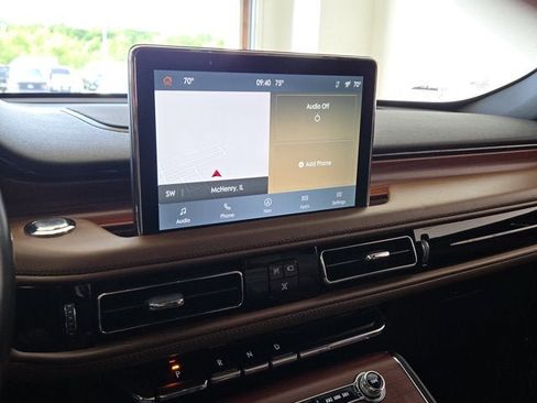 Used 2022 Lincoln Aviator Reserve AWD/4WD image 24