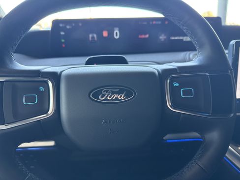 New 2026 Ford Expedition Max Platinum w/ Stealth Appearance Package image 34