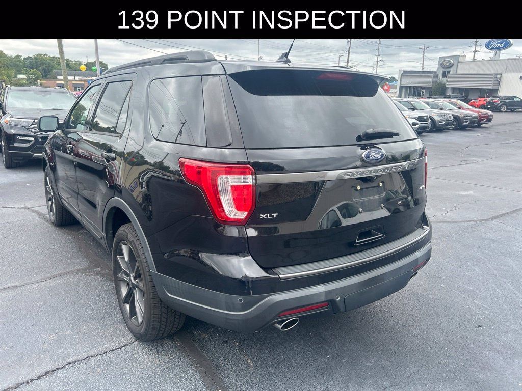 Used 2019 Ford Explorer XLT w/ Equipment Group 202A AWD/4WD image 3