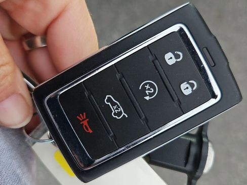 Used 2024 Jeep Grand Cherokee Limited 4xe image 40