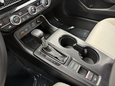 Used 2024 Honda Civic EX image 13