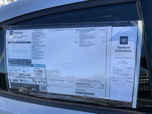New 2026 Toyota Prius Plug-In Hybrid FWD image 38
