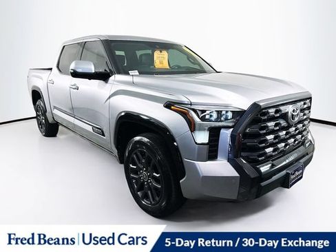 Used 2023 Toyota Tundra Platinum AWD/4WD image 1