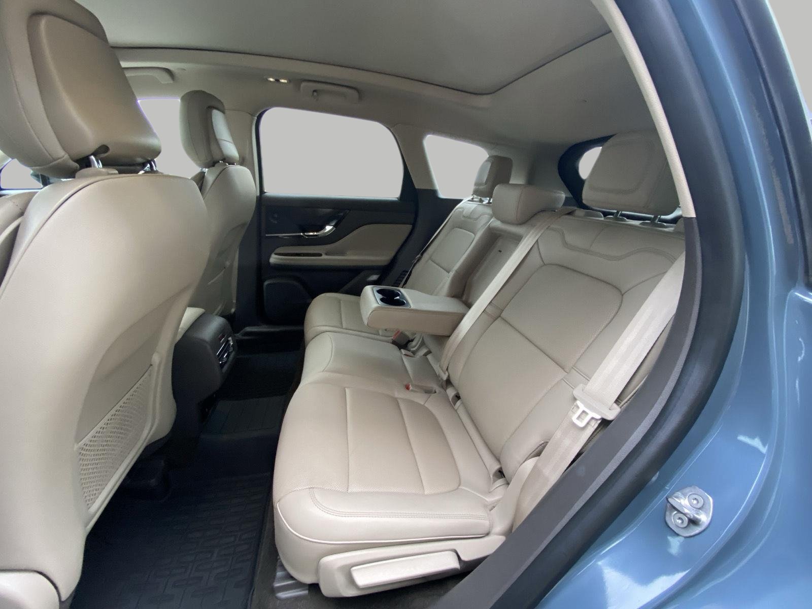 Used 2023 Lincoln Corsair Reserve AWD/4WD image 13