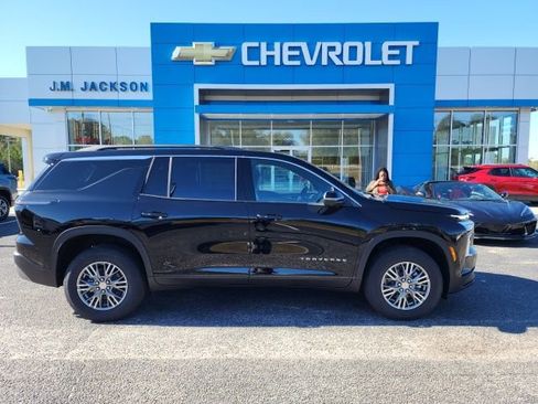 New 2026 Chevrolet Traverse LT w/ Driver Confidence Package image 5