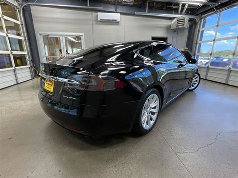 Used 2019 Tesla Model S 100D AWD/4WD image 5