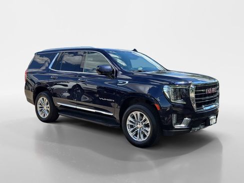Used 2024 GMC Yukon SLT AWD/4WD image 7