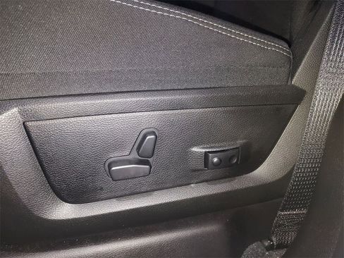 Used 2025 RAM 3500 Big Horn image 18