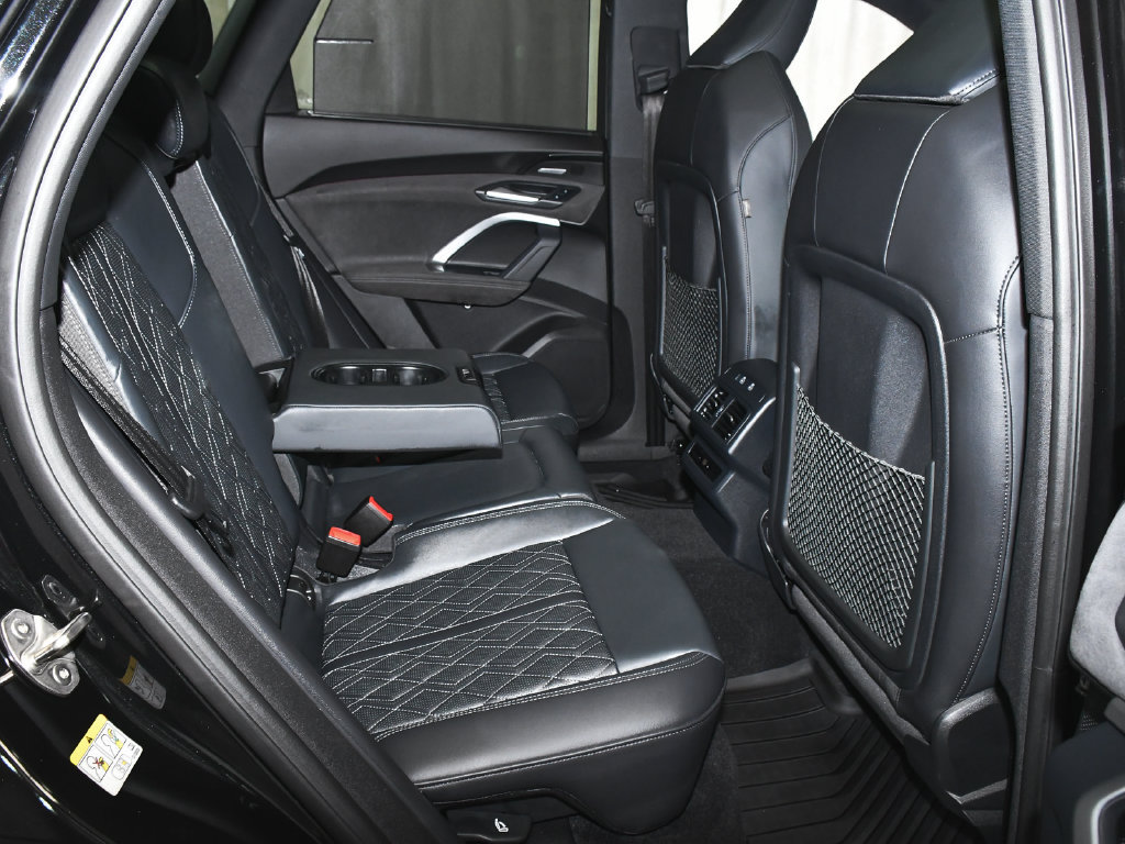 Used 2025 Audi SQ5 Premium Plus w/ Premium Plus Package AWD/4WD image 62