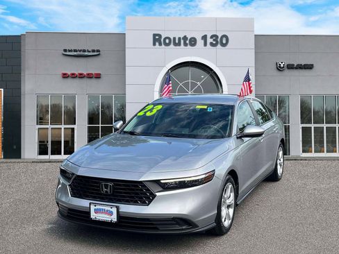 Used 2023 Honda Accord LX image 2